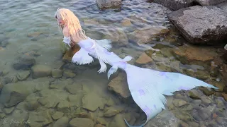 We got a new silicone mermaid tail... let's go try it out in the lake. 👀