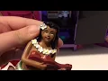 Download Lagu Honey Rays reviews a dancing Hula doll...