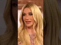 Download Lagu Kesha on \