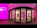 Que bonita tienda de T-Mobile una tienda de celulares en Santa Monica 360