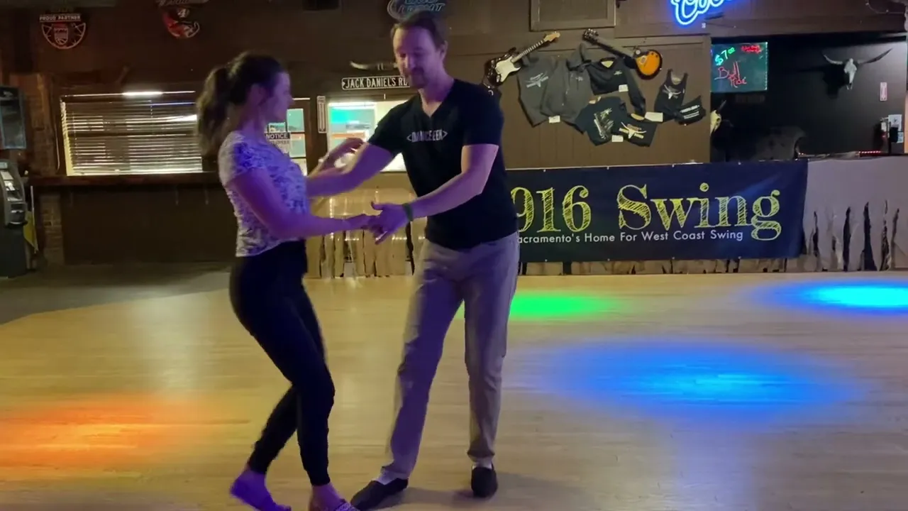 Jacob Hunter & Susan Bateman @ 916 Swing (11/15/22)