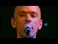 R.E.M. - Everybody Hurts (live)