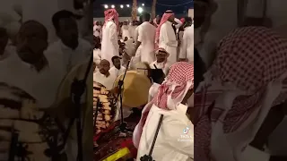 خبيتي أن كنت خايف من آهلك أنا من أهلي تبريت 