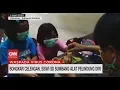Download Lagu Bongkar Celengan, Siswi SD Sumbang Alat Pelindung Diri