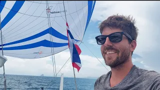 Parasailor and the windows on this boat are a disaster