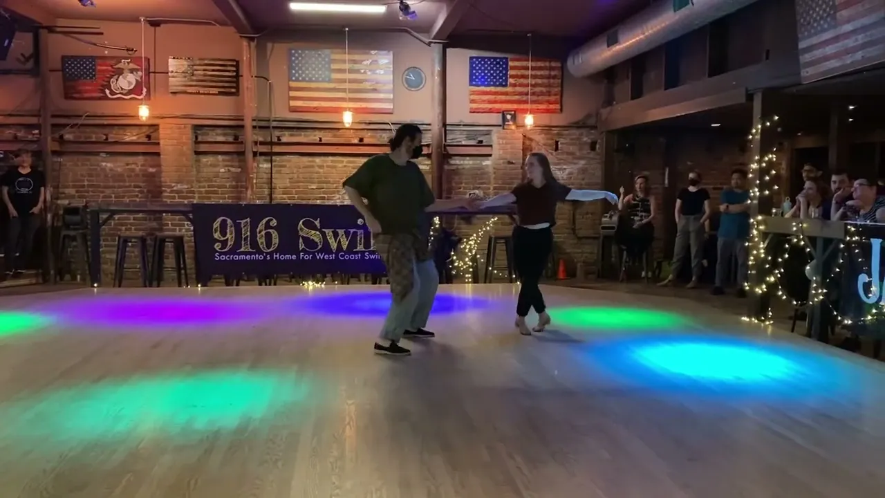 Paul Gudeman & Amber O’Connell  @ 916 Swing (2/7/23)