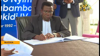 Mayiga Leads Buganda Delegation to Mourn Fallen Tooro King