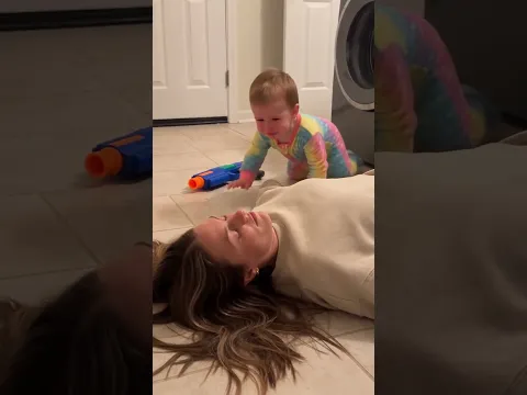 He just wanted his mommy back π₯Ίβ€οΈ #Shorts #BabyReaction #MomLife #FamilyLove