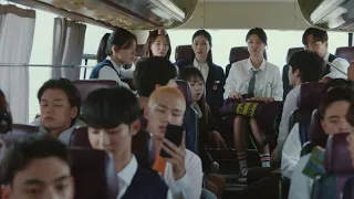 بنت فقيره بتروح مدرسه جديده بيتنمروا عليها مفكرينها طالبه عاديه لكن الصدمه لما بتنتقم منهم لخص مسلسل 