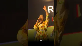 رحمه محسن تشعل الكباريه بأغنية حفلة تنكرية صوت جريء وأجواء مولعة 