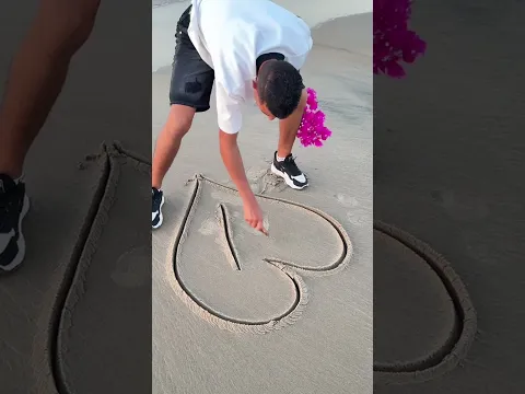 حرف في قلب ع البحر