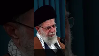 صحنه گوزیدن خامنه ای هنگام سخنرانی ۲۰۲۳ 