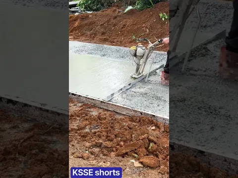 Huge Concrete Surface? This Vibration Tool Makes the Difference 🏗️⚡ #Concrete #Construction