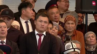 Садыр Жапаров объяснил, почему не отвечает на критику в соцсетях