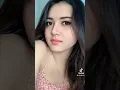 Model Super Cantik Elina Devia