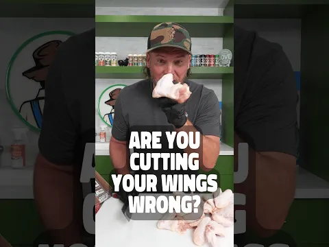 HOW TO CUT A CHICKEN WING THE PROPER WAY 🍗🔪