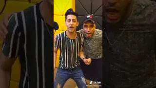 اسلامكابونجا Ahmed Abdo Singer Abolilaaa مش عيب صاحب المهرجان يتضرب بالقلم كده يرضيكووو 