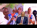 Lagu “Madaxweynaha Dhul marabee gumaadka Habargidir ayuu rabaa balse in aan ku dhinto ma...”.Maamo Hodan