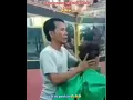 Lagu tukang potong rambut mijitin dengan gaya joget dangdut lucu poolll 😂😂😂
