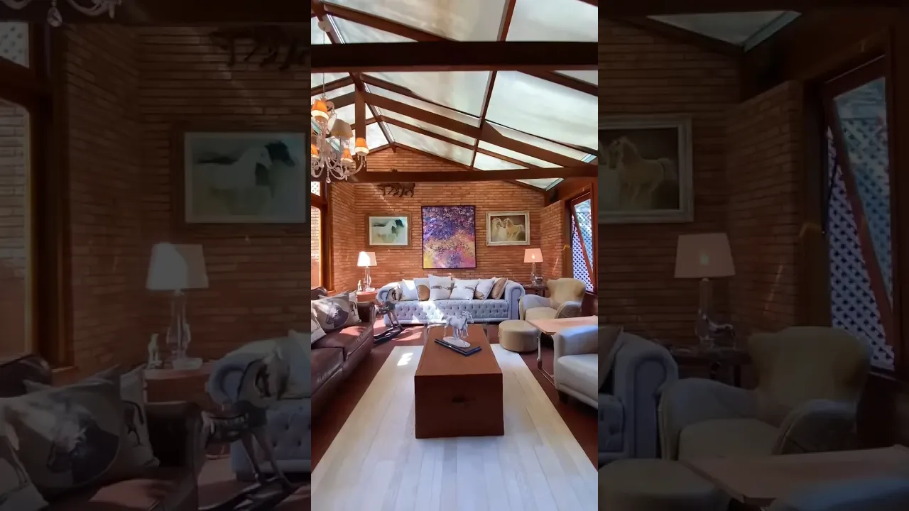 Video do Imóvel: No alto da montanha esse imóvel é ideal para você que deseja morar ou fazer renda com locações em Campos do Jordão.