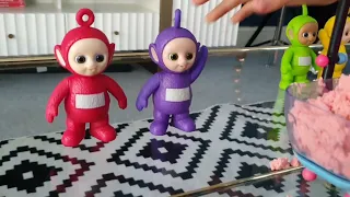 Wagon Snow Baby Ride and Teletubbies