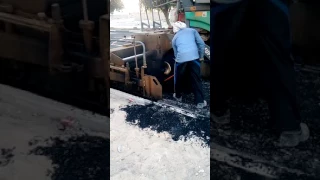 صناعة طريق الاسفلت 