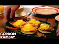 Download Lagu How To Cook Eggs Benedict | Gordon Ramsay