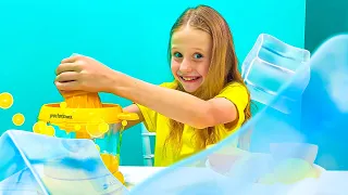 ناستيا و تحدي الحار مقابل البارد تحدي ترفيهي للأطفال 