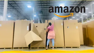 Working at an AMAZON Warehouse Sortation Associate Inside Footage