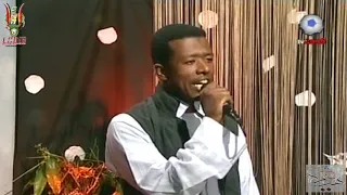 العديل والزين أنا منايا ليه سعد محمد الحاج الشاب سعد أغاني ومعاني قناة قون 2013م 