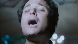                                    محمود عبد العزيز   تعالا  تاني  في الدور التحتاني   من فيلم الكيف دندنها