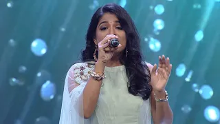 paadam namukku paadam divya s menon sings puthumazhayai mazhavil manorama