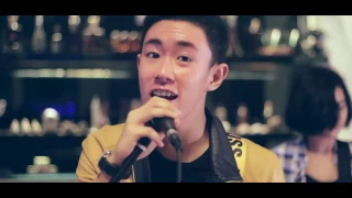 darren lesmana ngobrol di warung kopi