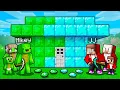 Download Lagu JJ en Mikey: EMERALD vs DIAMOND Upgrade House Battle in Minecraft - Maizen