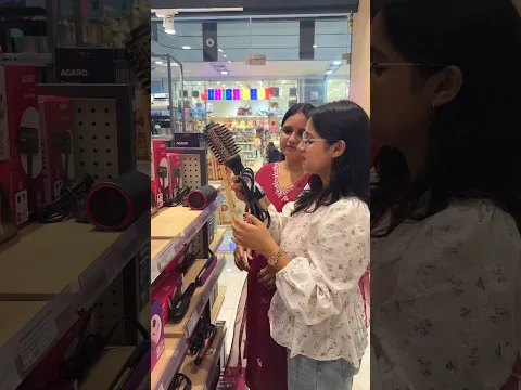 Kya du gift mei batao batao? #viralvideo #shortvideo #gifting # #food #foodies#agaro #agarolifestyle