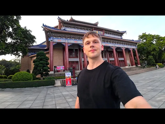 Yuexiu Park Guangzhou: Exploring China's Famous Urban Oasis I went to YUEXIU PARK in Guangzhou, China 🇨🇳