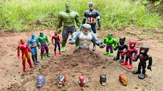 Captain Man Find Mask To Finish Body And Cool Hero Team 
