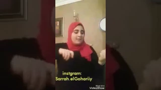 صلي على النبي وتبسم بلغة الاشارة حاجه خياااال 
