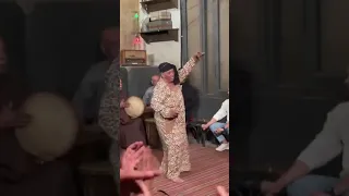 استاذة فتكات دندنها