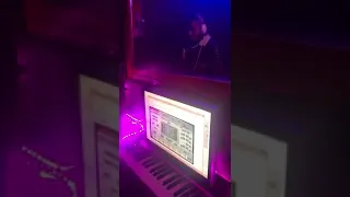 اقوى لايف لعصام صاصا من مهرجان بجد الله في عونا عطشان من حظ الدنيا جامد اوي بأحساس عالي 