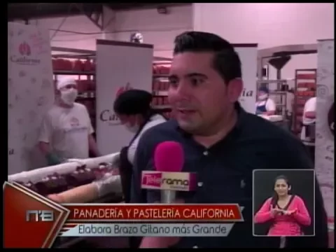 Panadería y pastelería California elabora brazo gitano más grande