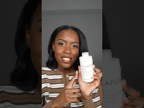 Wash day with a little extra strength and shine ✨ @Olaplex #OLAPLEXpartner #hair