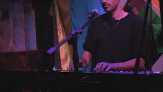 יובל בנשלום - ירושלים של מטה