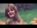 Download Lagu Bonnie Tyler - Lost In France (Official HD Video)