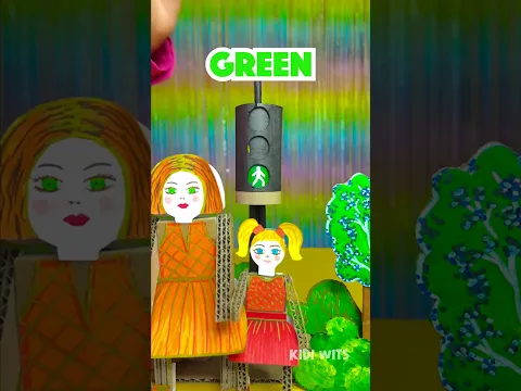 🚦 Green Light? Look and Listen Before You Cross! 👀 #Kids #Safety #Shorts