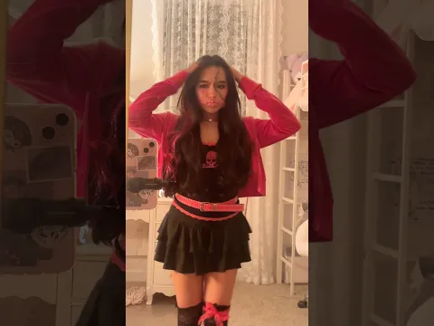 체ν¬νκ² μ΄! ||Olivia Loren The Makeup Princess