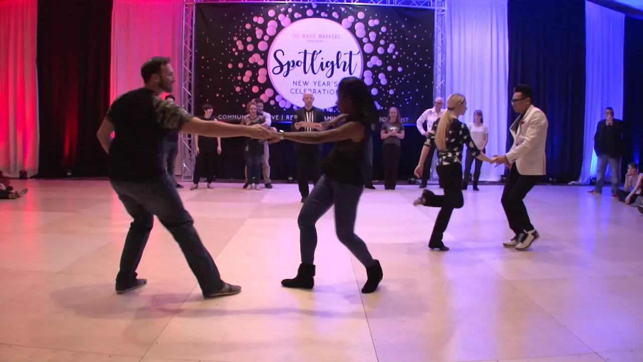 Spotlight New Years 2017 2018 Swing 16 Round 2