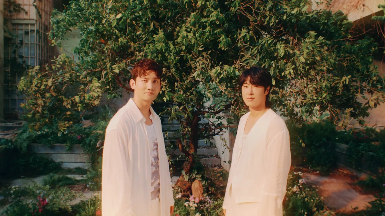 Latest MV / DEAREST