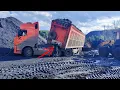 Download Lagu Top dangerous moments【E4】 of truck driving, heavy duty truck fail operation compilations