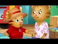 40 Mins Daniel Tiger Playing on the Farm Animals in the Neighborhood Cartoon For Kids